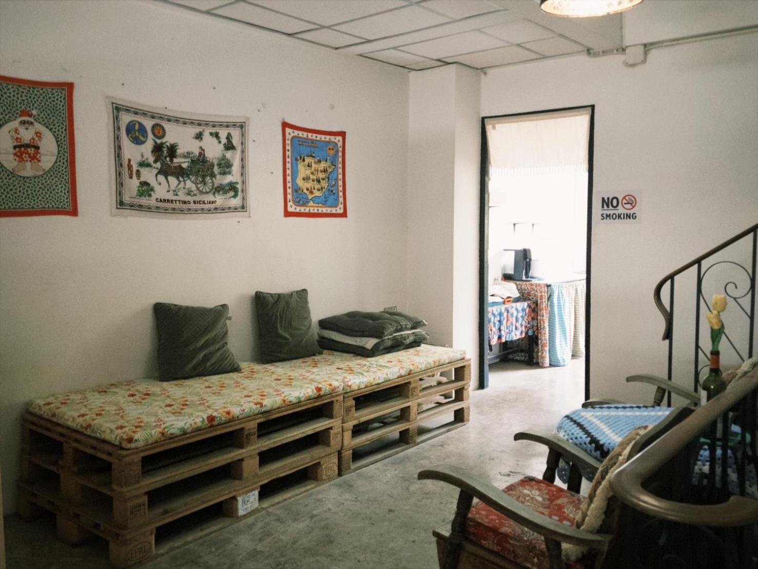 11:11 Hostel Ayutthaya Eksteriør bilde